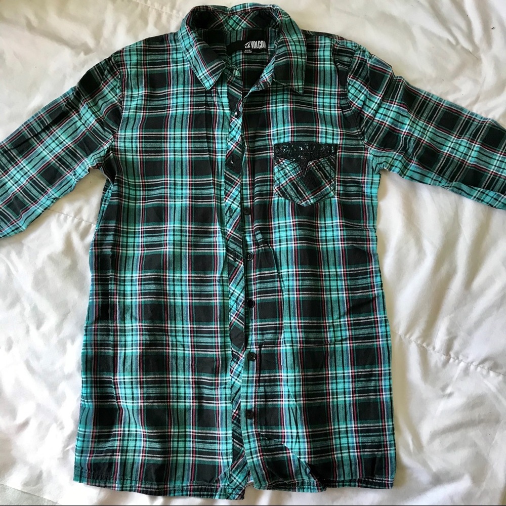 Volcom • Blue Flannel Plaid Button Down